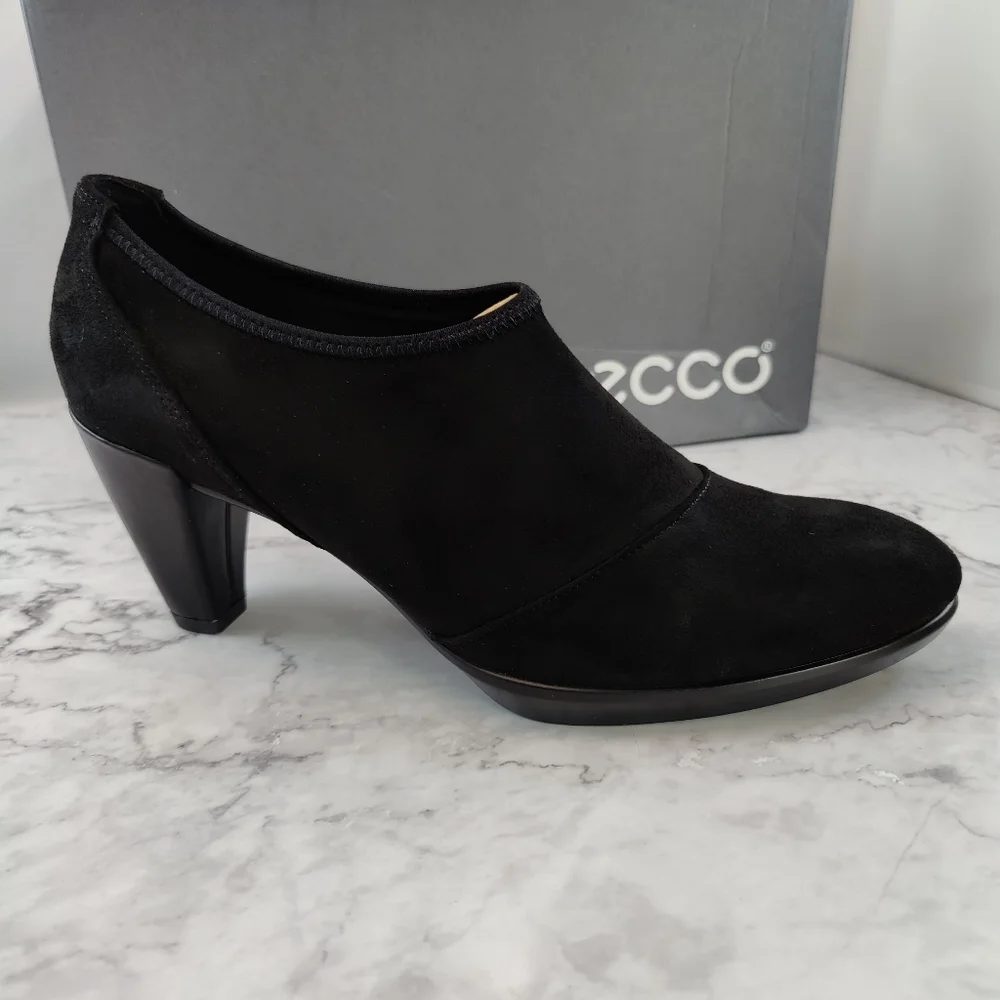 Ecco Shape 55 Plateau Stacked Heel Black Suede Bootie Size EU 41 US 10-10.5 NEW - Picture 1 of 11
